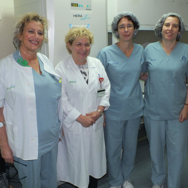 פרופ' דירנפלד וצוות מכון הפריון