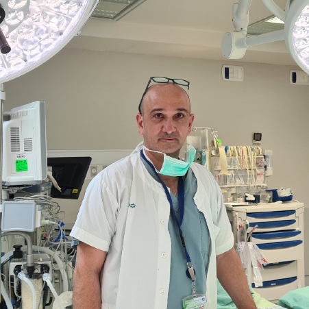 מנהל חדרי הלידה בכרמל ד"ר ראובן קידר