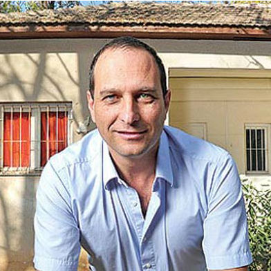 אמיר גילת
