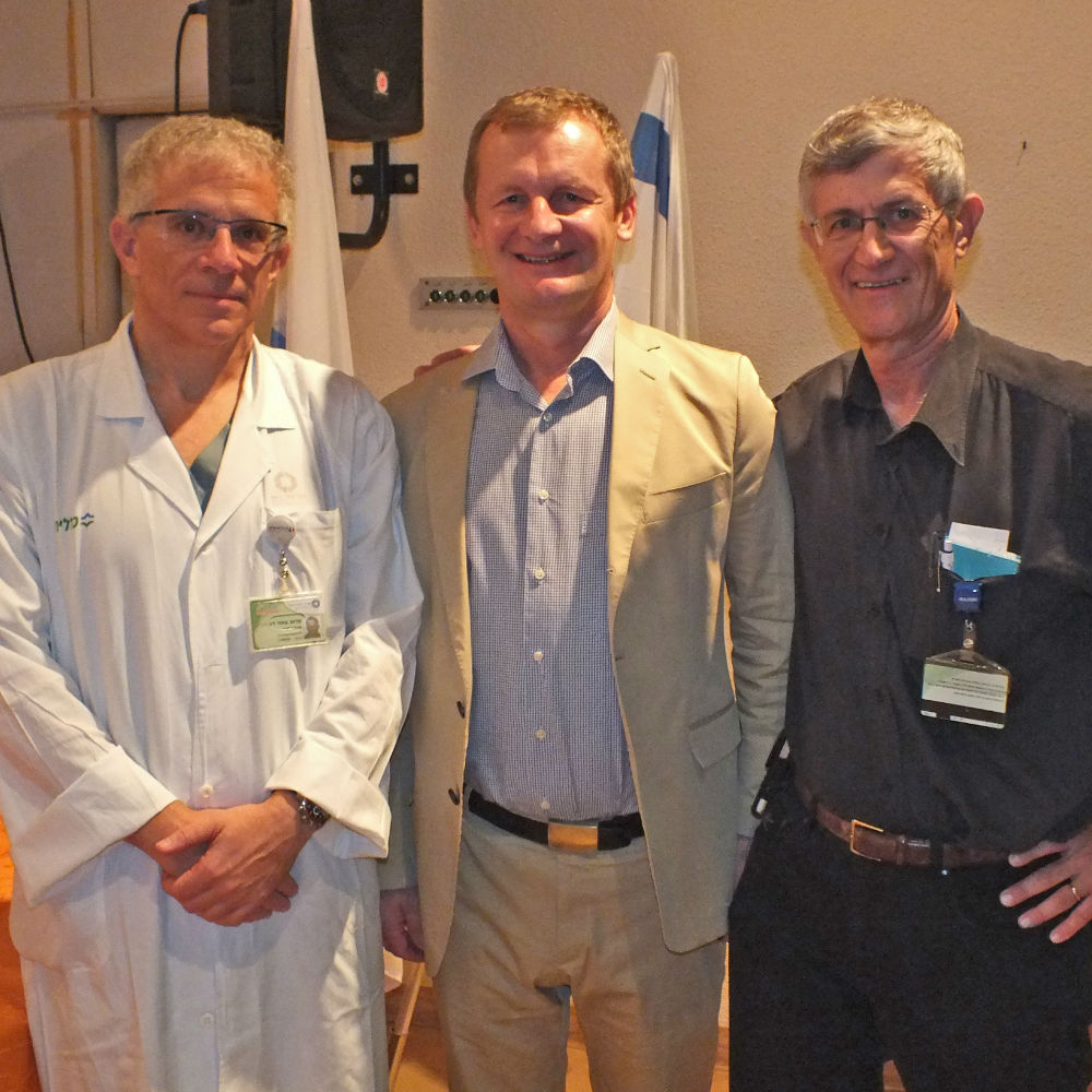 משמאל לימין: פרופסור לביא, פרופסור גוארה ודוקטור סיגלר